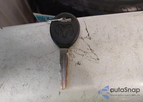 2002 Dodge Dakota Sport from USA, damaged, VIN 1B7GL32X42S507878